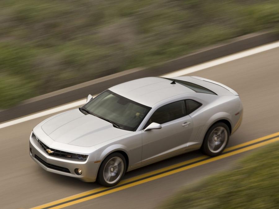  Chevrolet Camaro RS 2009 года  (фото 25 из 89)